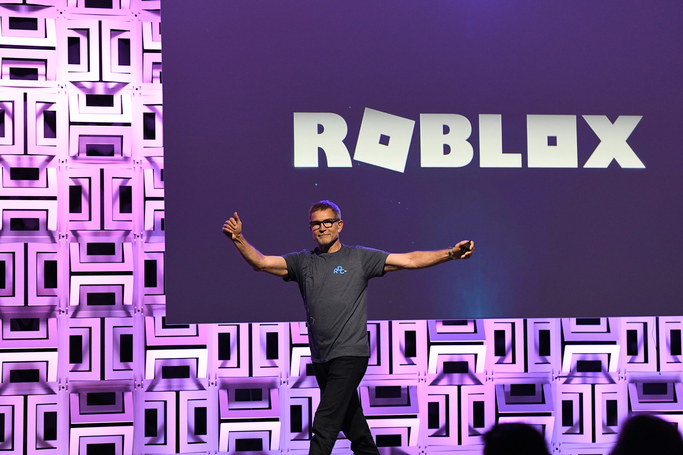 Roblox Stock Market Debut Delayed Again This Time By The Sec Pitchbook - roblox ticker symbol